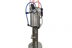 气雾剂灌装机之增压泵的连接方法